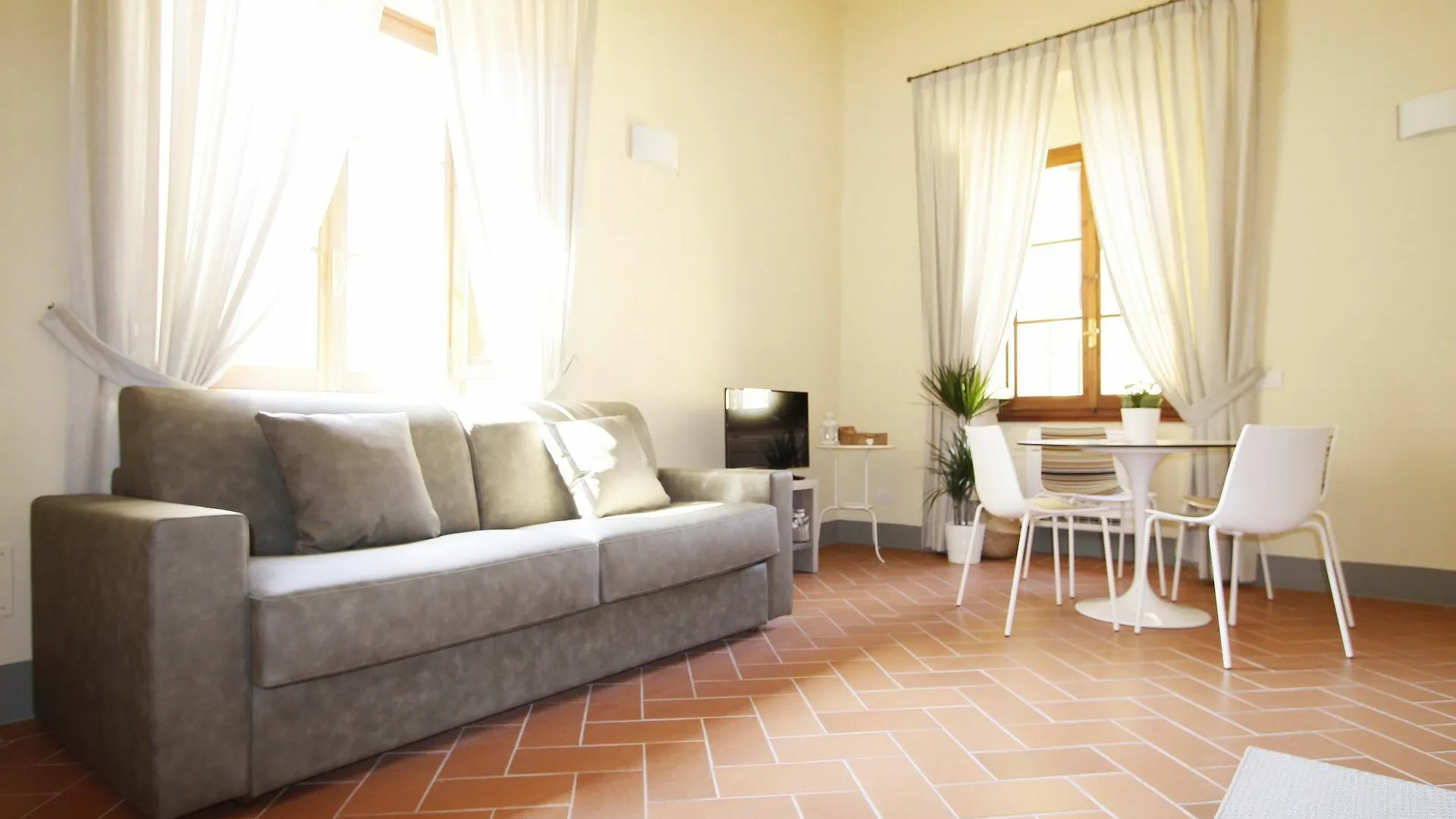 Leonardo At The Dome Apartment Florence
